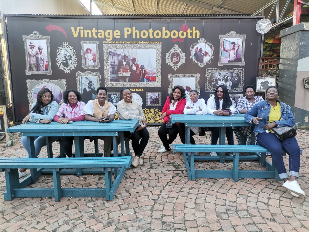 Singles Outing